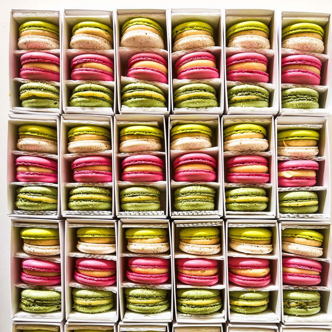 Holiday Pick & Mix Macarons: A Festive Trio